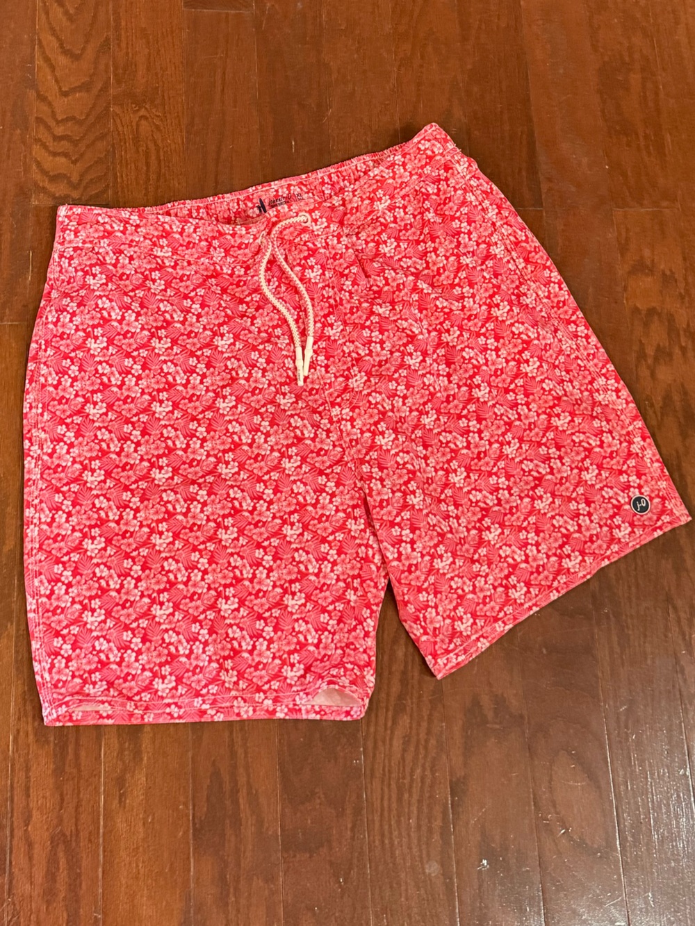JOHNNIE-O men's swim surf shorts in rouge red size XL